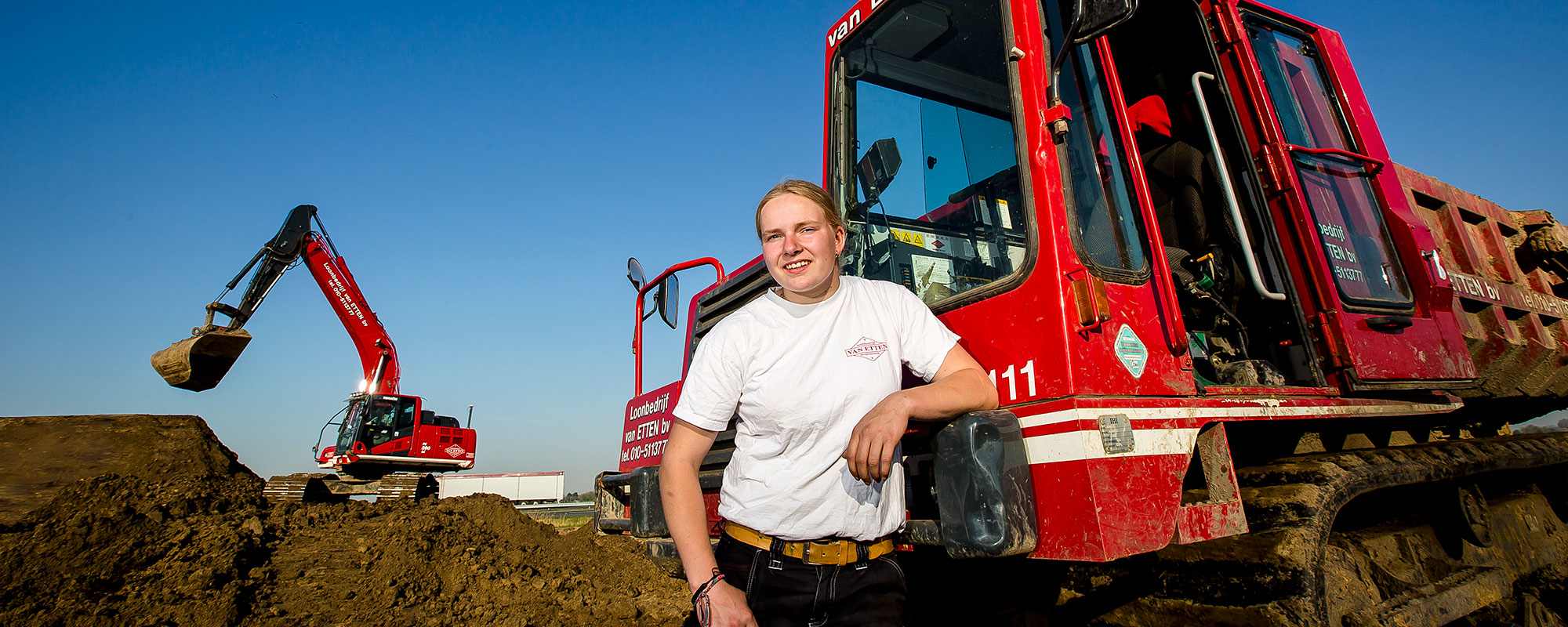 Loonbedrijf Van Etten bemande machines